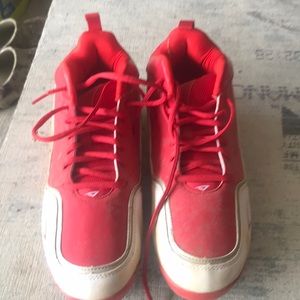 312 metal baseball cleats.